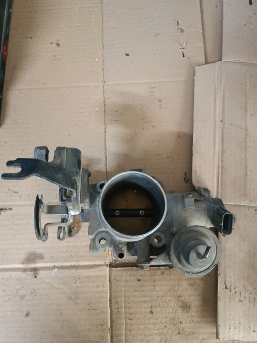 Заслонка Тойота 2vz