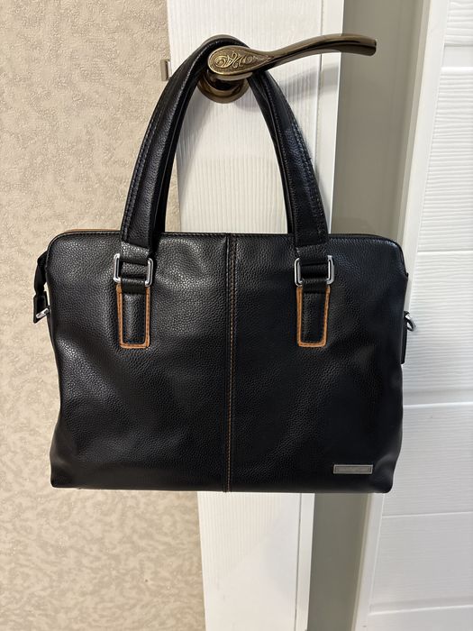 продам сумку, в отличном состоянии. 4000т.