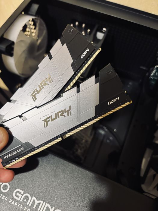 Gaming PC Ryzen 5 5500, RTX 3060 12 GB, 16 GB RAM 3600 mhz, SSD NMVe