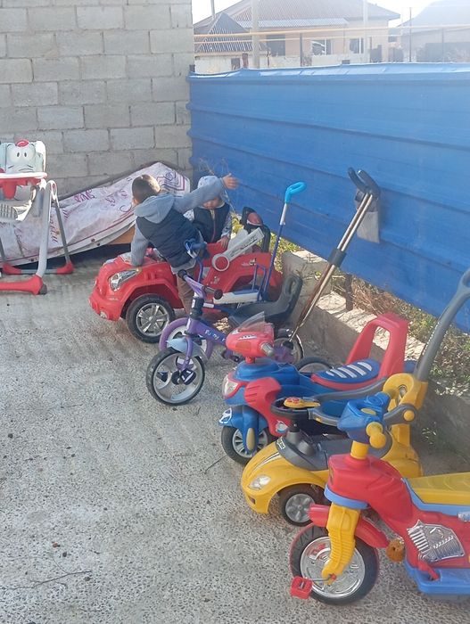 Продам каждую машинку или велик