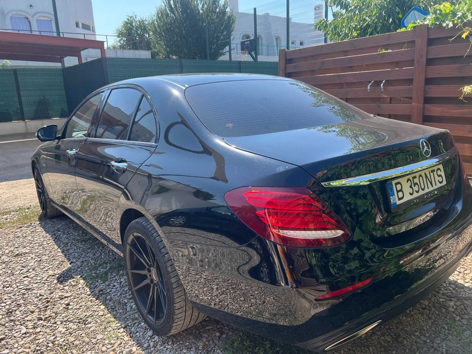 Mercedes-Benz E350e 2018 Plug-in Hybrid, AIRMATIC, NIGHT PACKAGE, Full