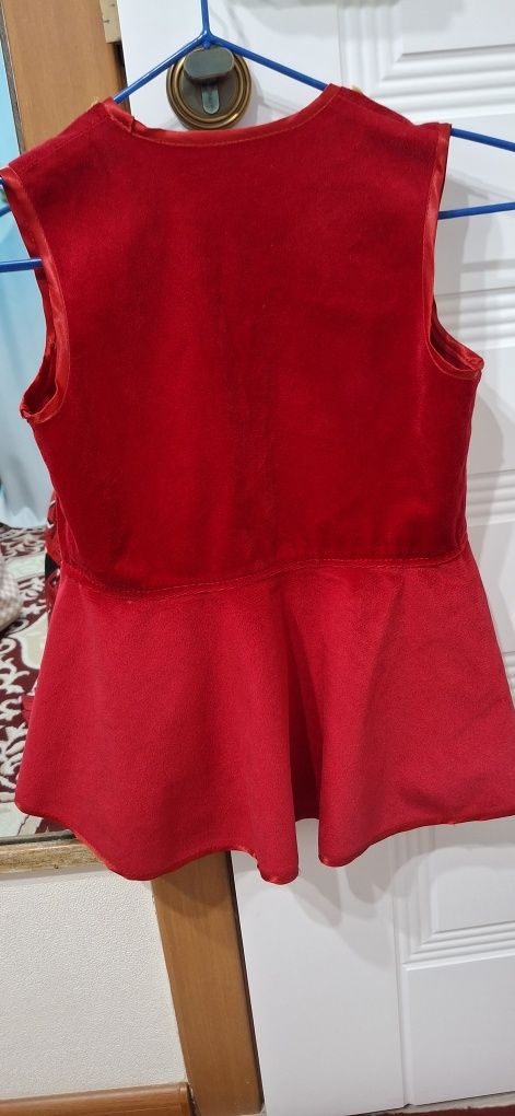 Продам кажекей. Возраст 7-8 лет.