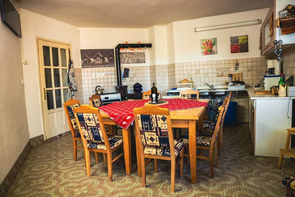 Cabana de Craciun si Revelion - Muntele Baisorii Cluj