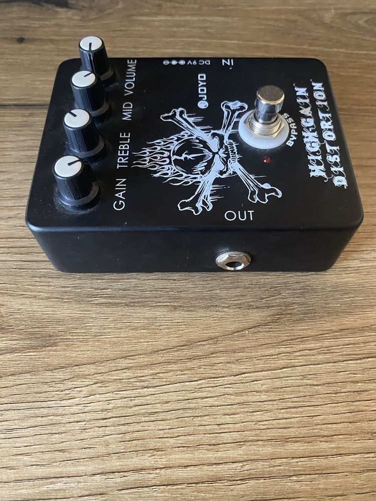Ефект за китара Joyo high gain distorsion + захранващ адаптер