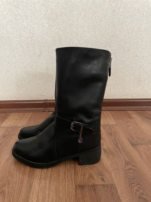 Женские сапоги 38р зима/демисезон