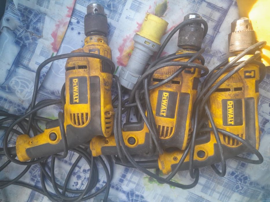 Дрели DeWalt 3 штуки