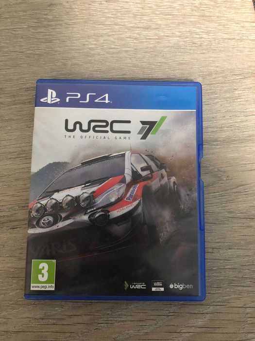 Play Station 4 +3 игри