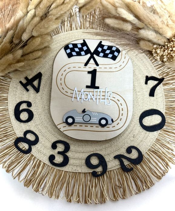 Дървена табелка с месеци