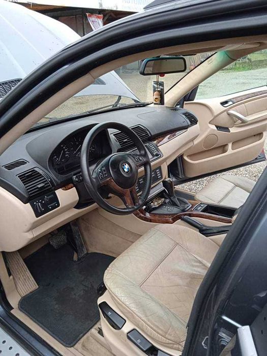 Джип BMW X5  2003г.