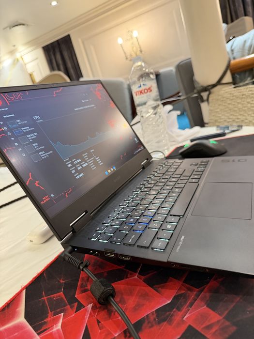 Laptop Gaming HP OMEN 15-ek1009nq NVIDIA GeForce RTX 3060 6GB