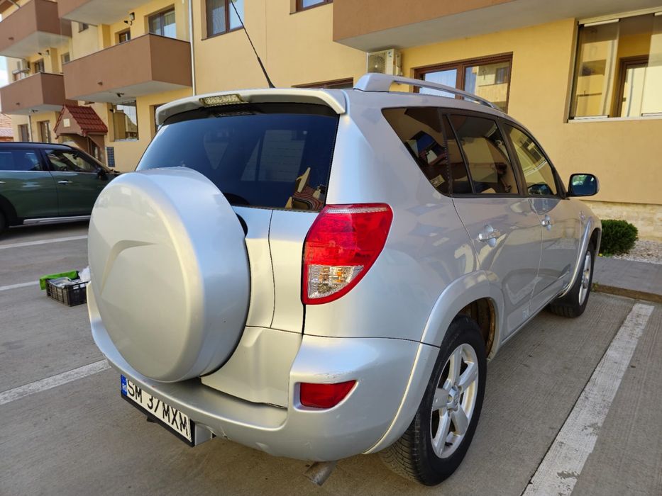 Toyota RAV4 2006, 2.2L Diesel 4x4 177CP