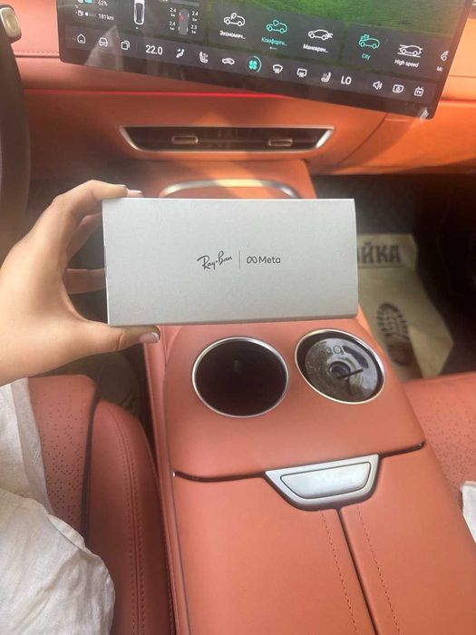 Meta Ray-Ban (умные очки. Оргинал) в отличном состоянии