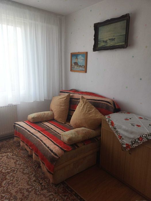 Închiriez apartament 3 camere, zona ITC Brașov – direct proprietar