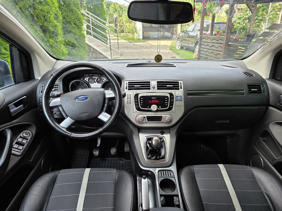 Ford kuga /titanium 4x4