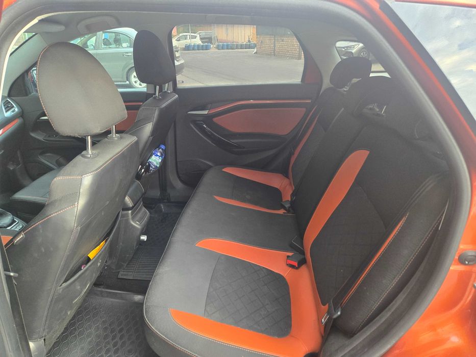 Lada Vesta sw cross 1.6 cvt