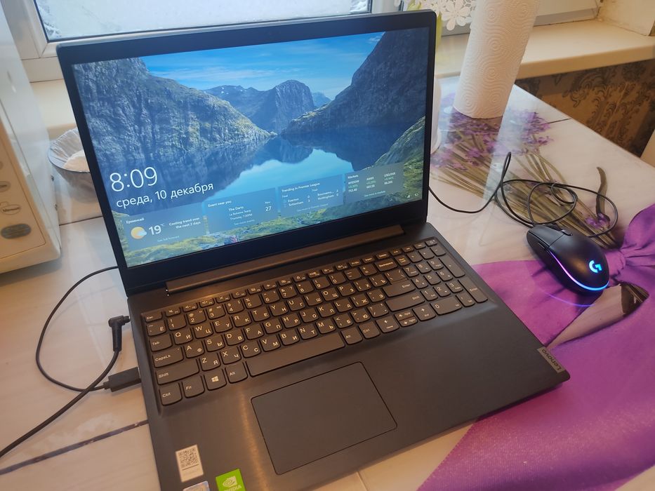 Продам ноутбук Lenovo
