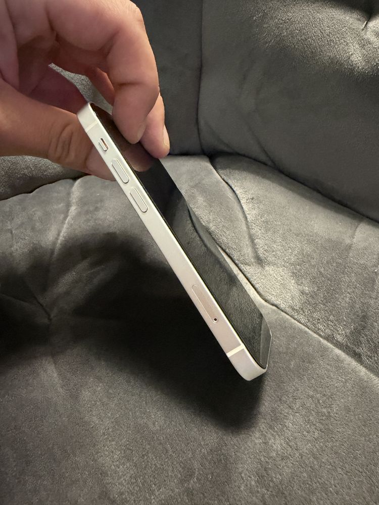 Iphone 13 mini white