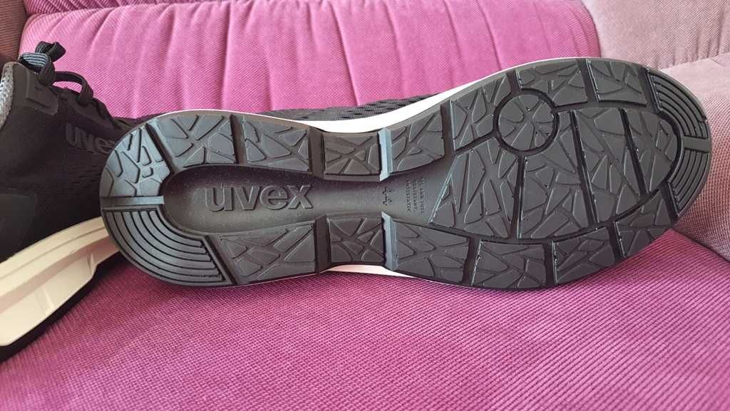 Pantofi UVEX S1 SRC ESD marimea 44