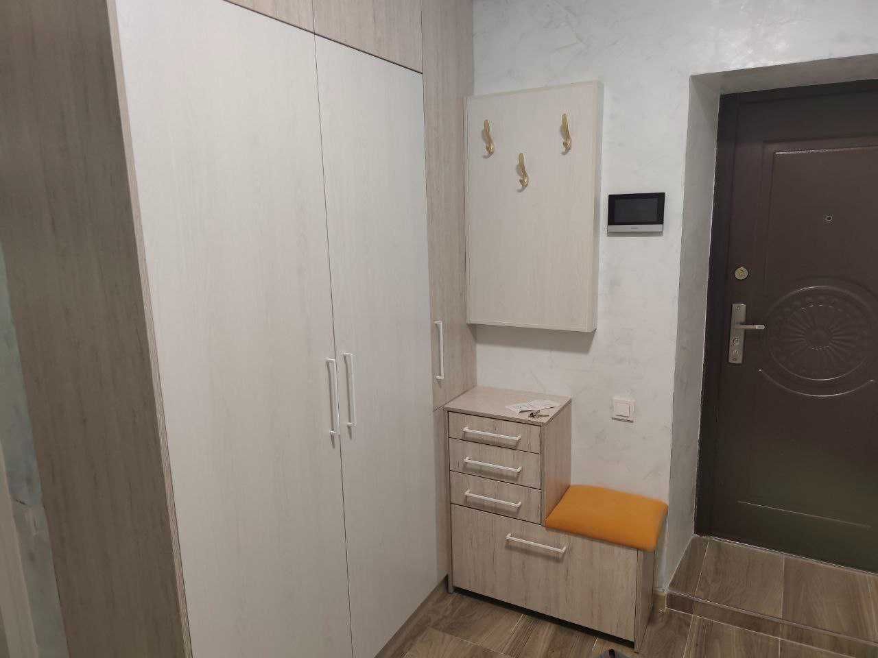 сдаётся 4 комн квартира метро Ойбек