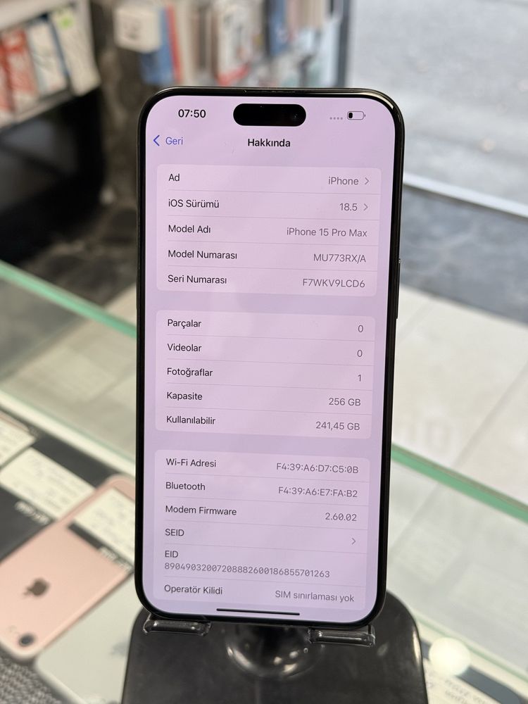 Apple iPhone 15 Pro Max 256GB Black Titanium