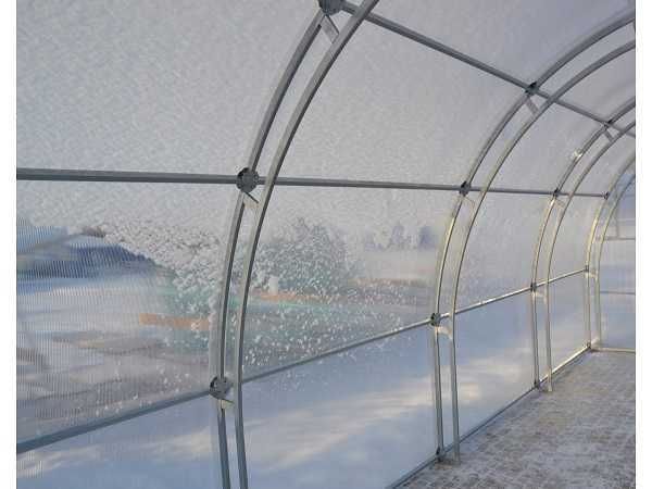 Сотовый поликарбонат тепличный АГРО-ТИТАН 4 мм для урожайных теплиц