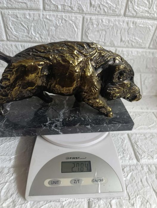 Статуетка на Диво прасе