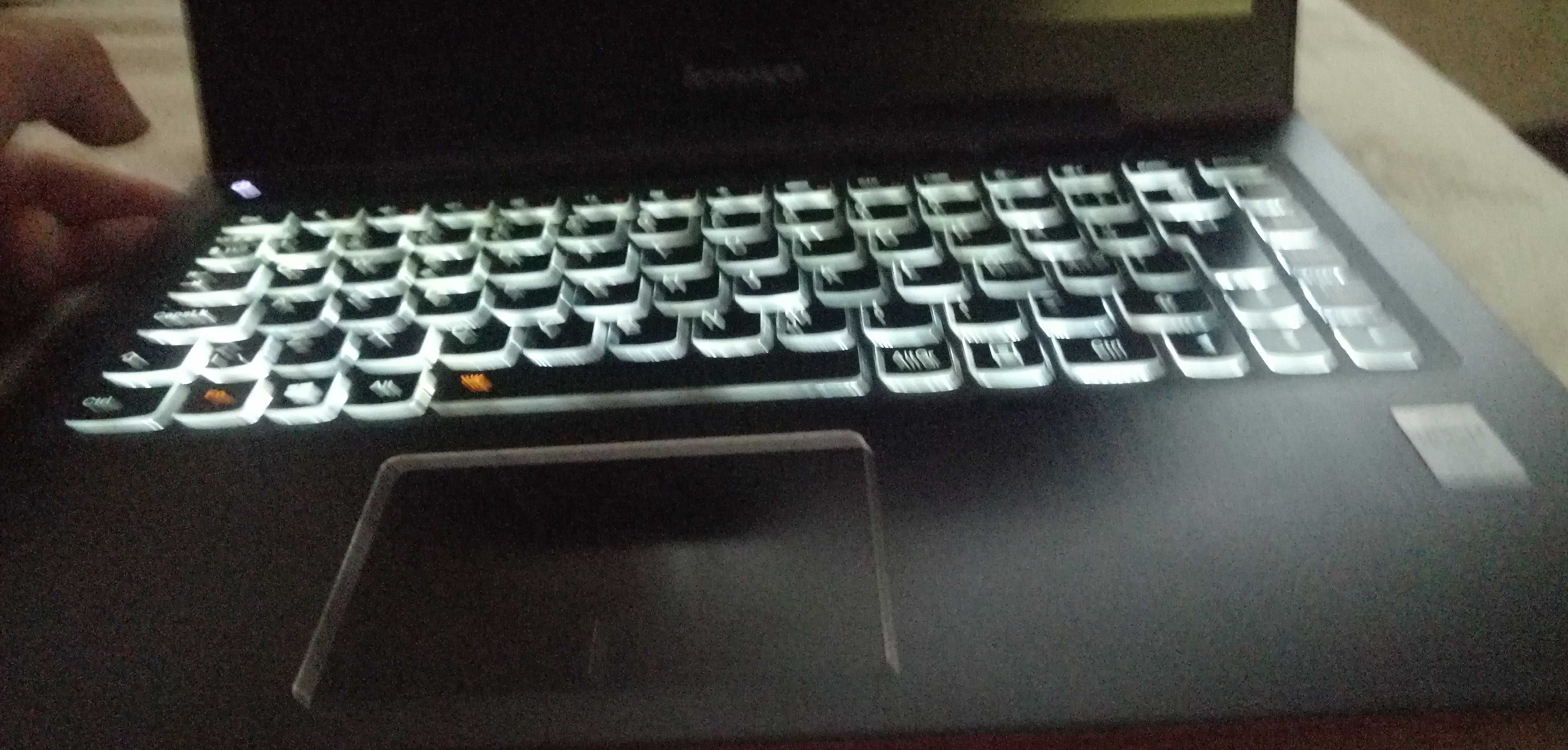 ! Ocazie.Vand 2 laptopuri un Lenovo IntelCore i5 si un Toshiba Portege