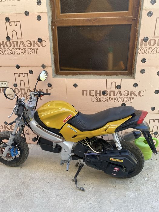 Мотоцикл Peda Hornet v2
