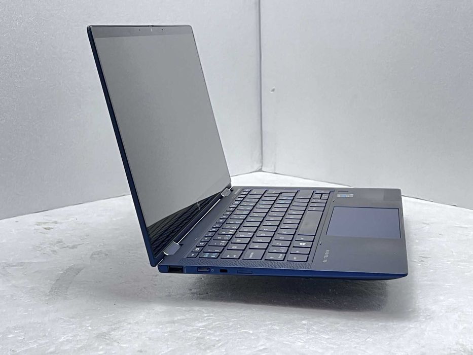 HP Elite Dragonfly G2 13.3" IPS i5-1135G7 16GB 510GB/Отлично състояние