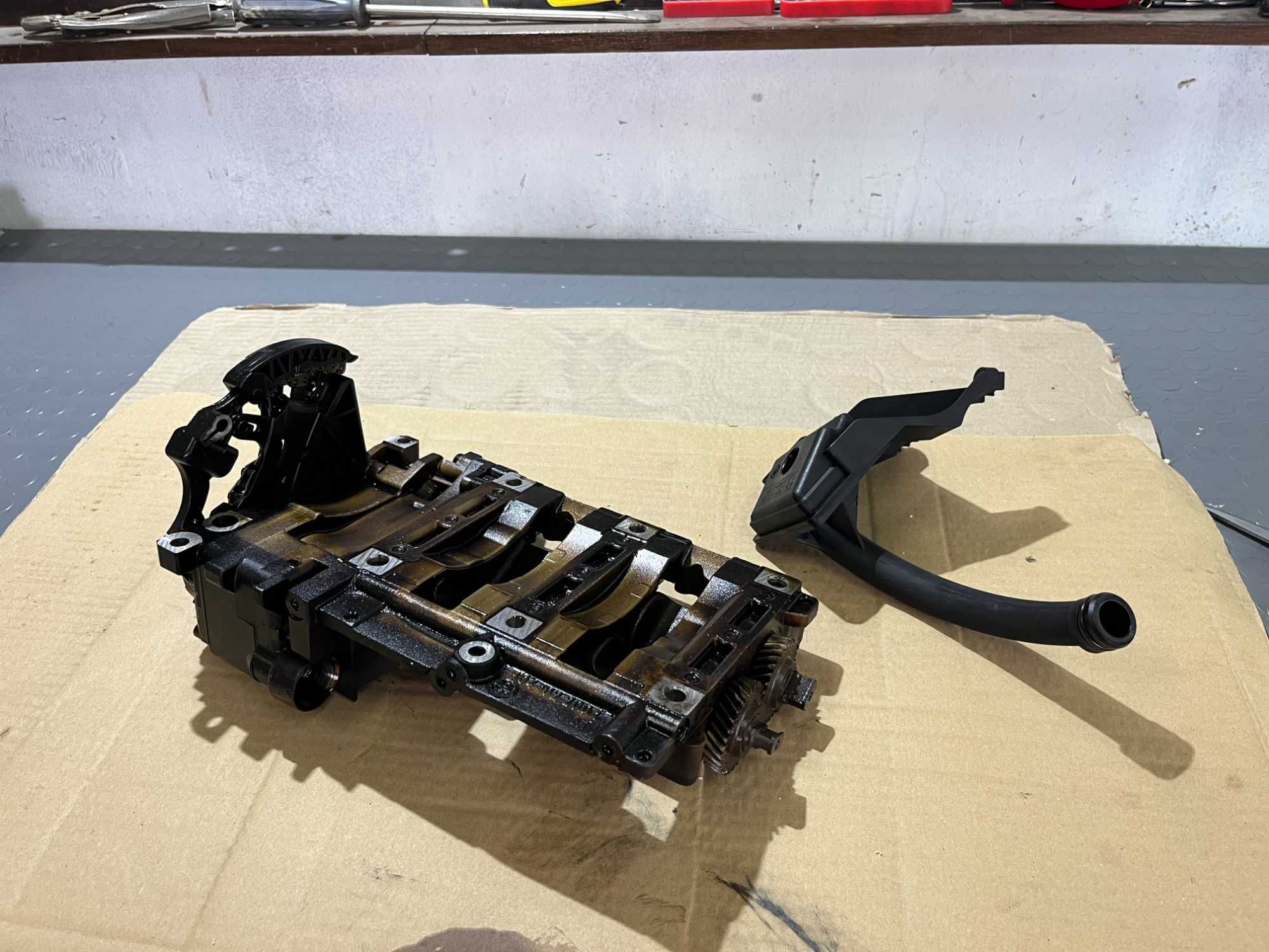 Маслена помпа за BMW E46 316 / 318 (N42)