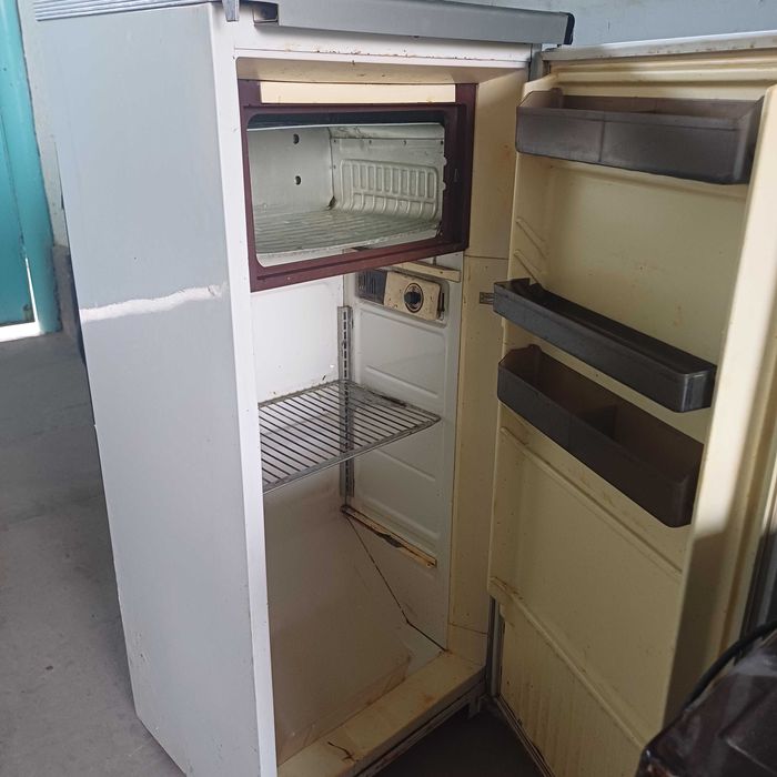 Холодильниклар б/у