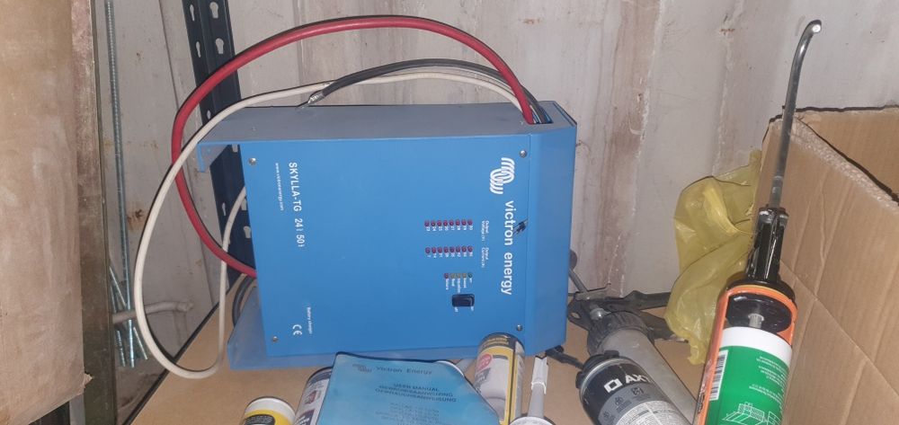 Incarcator Victron Skylla-TG 24/50 24V 50A