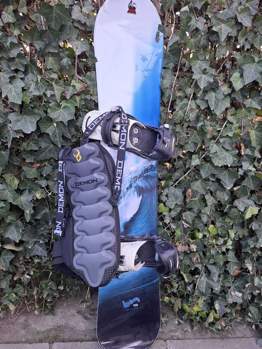 Placa Snowboard 152cm + Accesorii + Bocanci