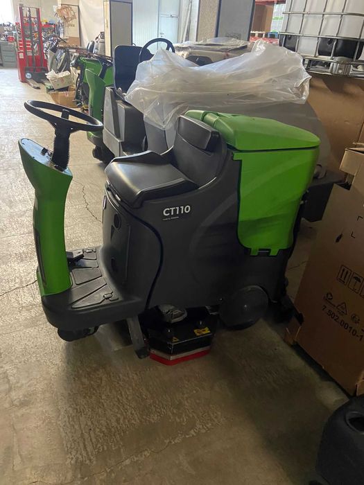 Masina spalat pardoseli agricole si industriale IPC CT110 BT85