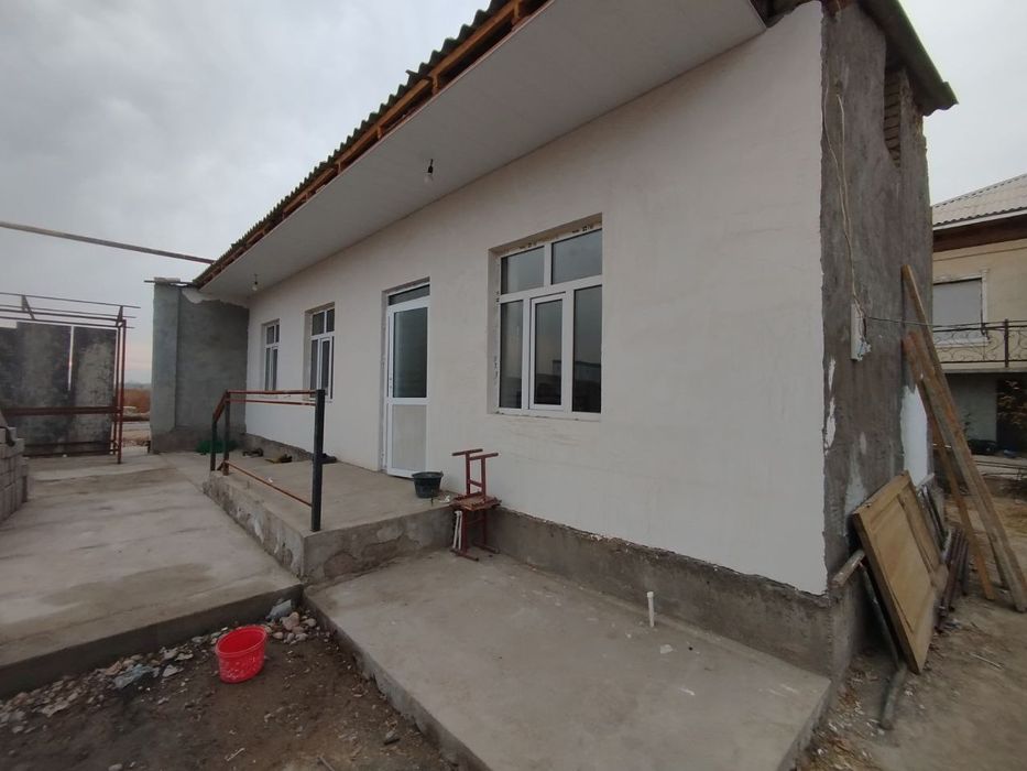 1,6 сотихли участка сотилади