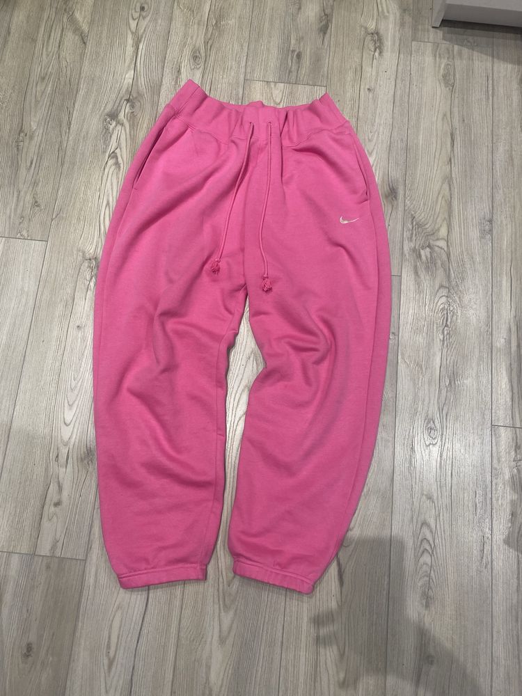 Nike анцуг.