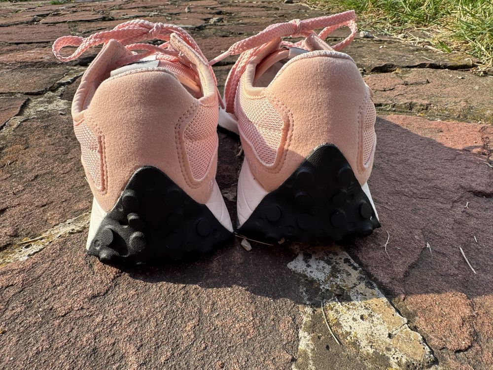 Обувки New Balance GS327CGP
