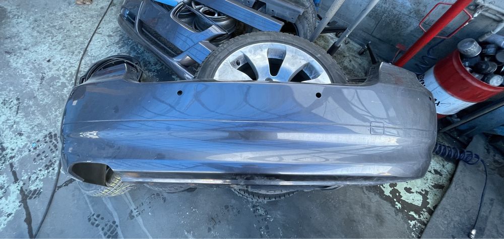 Задна броня и прагове за Е90