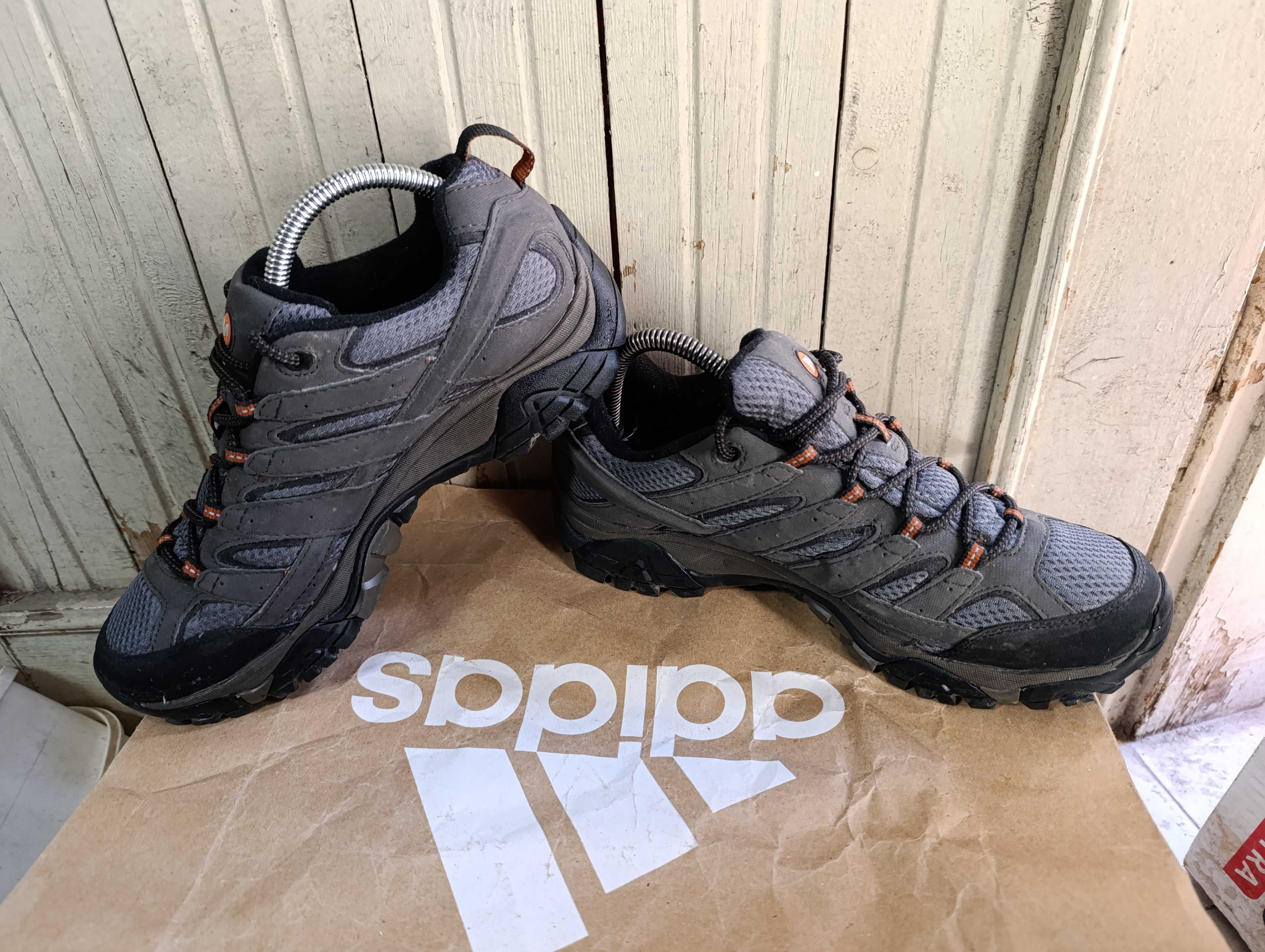 ''Merrell Moab 2 Gore-Tex''оригинални туристически обувки 41 номер