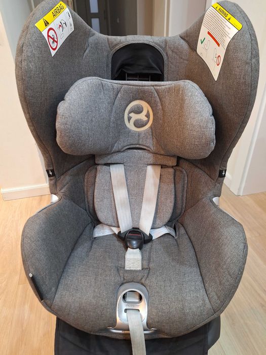 Scaun auto Cybex Sirona Plus – ISOFIX, rotativ, 9–18 kg