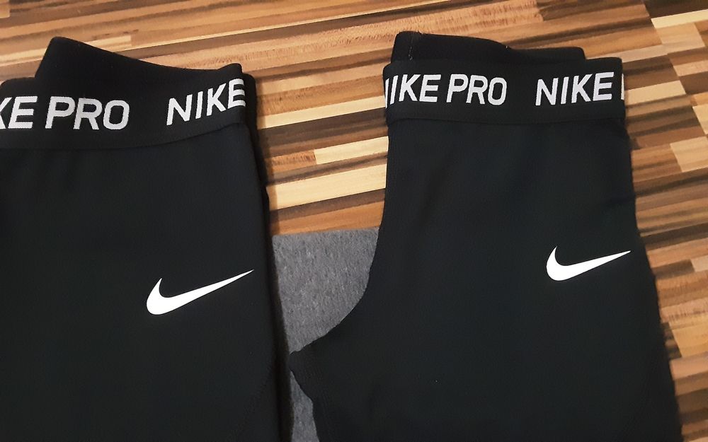 (XS) NIKE PRO оригинални клинове(30лв) и худи(45лв)