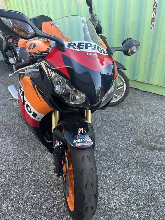 Honda CBR 1000 RR Нов Внос!