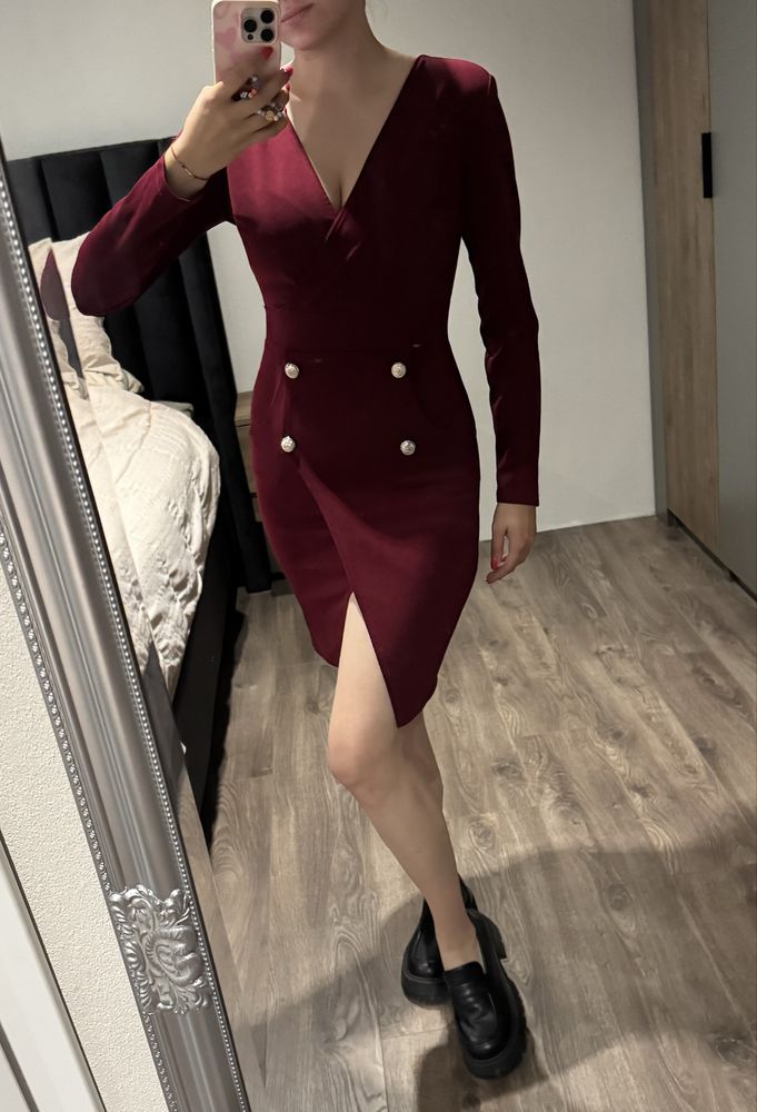 Рокля бордо S/M