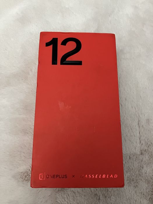 One plus 12 512gb Nou