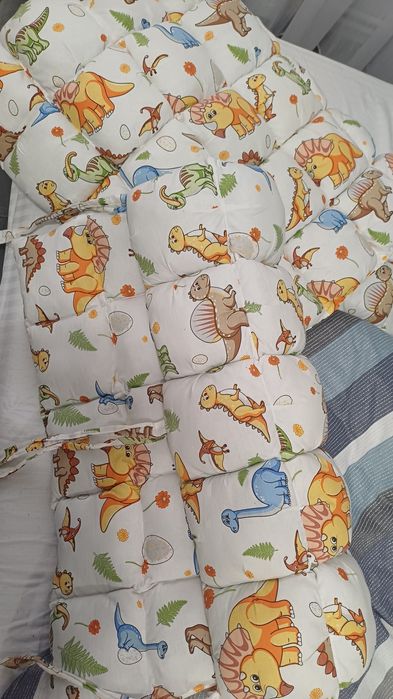 Protectie pătuț bebelusi  noi 
Pentru dimensiune 120 lungime pe 60 lăț