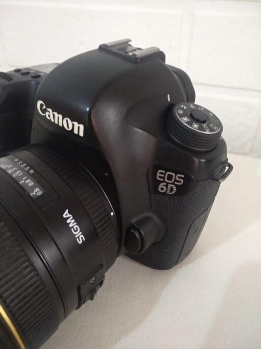 Canon 6D фотоаппарат