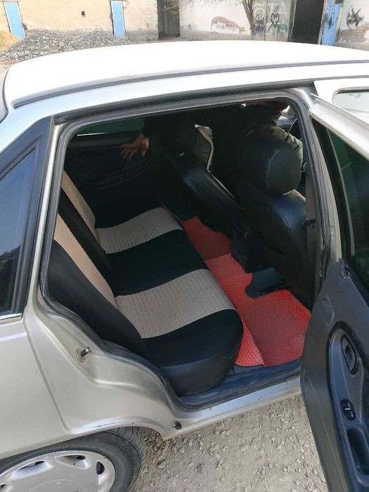 Срочна сотилади nexia 1