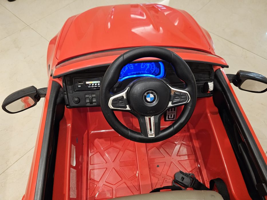 Masinuta electrica bmw x6