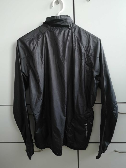 geaca fas foita alergare Peak Performance dama mar. M ultralight