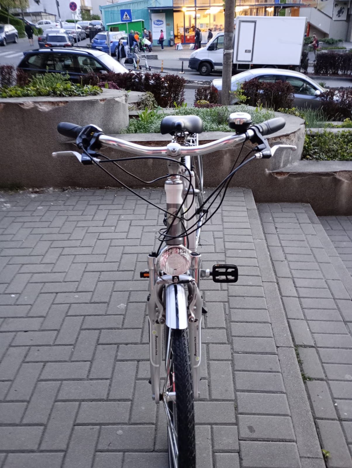 Bicicleta Atala semi electrica